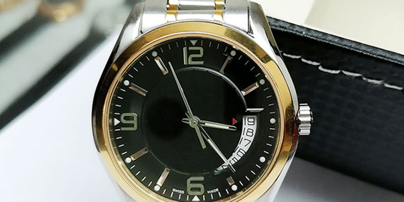 欧米茄手表原装钢表带维修多少钱