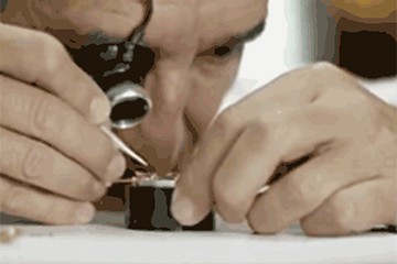 欧米茄全自动机械表不动了