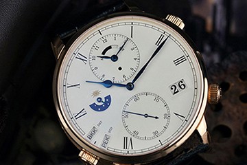 欧米茄经常走快正常吗