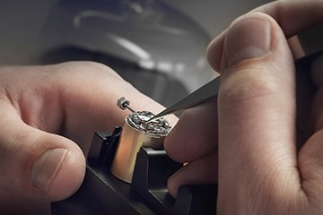 欧米茄手表不走了维修地址查询